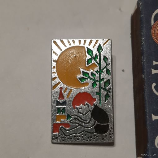 Значок МИР. СССР. Редкий.