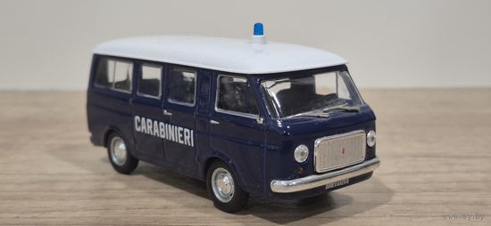 Fiat Campagnola Полиция Италии. Полицейские машины мира
