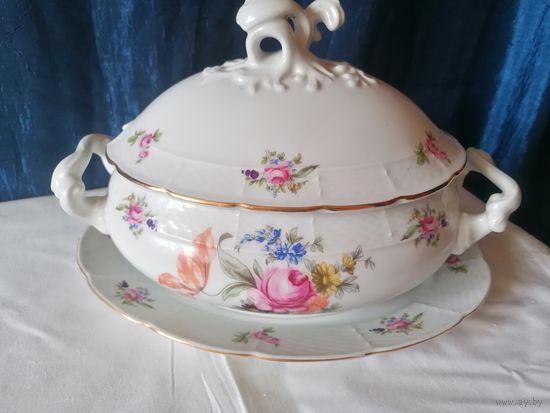 Супница фарфоровая Богемия Чехословакия