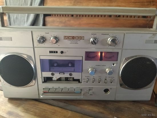 Магнитофон Иж 303