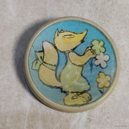 Значок. Басня. Ворона и лисица. Переливной, стерео.