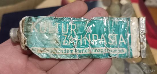 Тюбик немецкий
