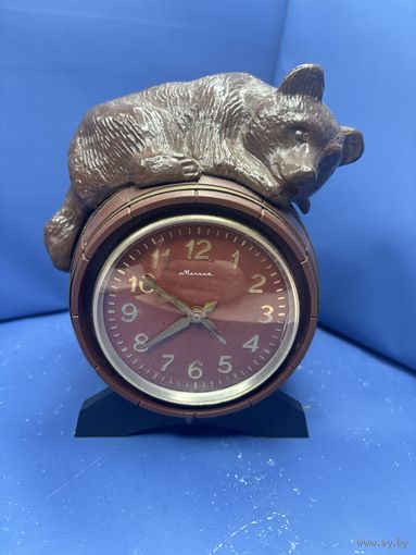Старт с 1 рубля ! Часы настольные молния медведь на бочонке , смотрите другие лоты много распродаж!!!