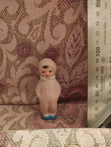 Игрушка резиновая Девочка