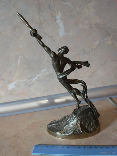 Статуэтка"К звездам",бронза.Клеймо-НИМОР.