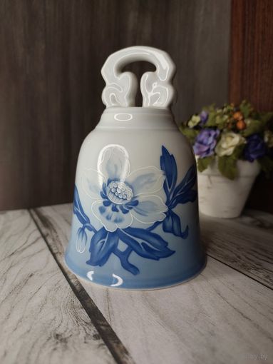 Фарфоровый колокольчик B&G, Дания. Сертификат соответствия, клеймо