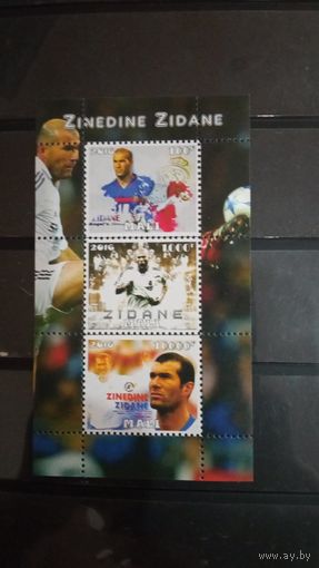 БЛОК ФУТБОЛ  ЧЕМПИОНАТ МИРА СПОРТ    MNH