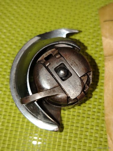 Челнок к швейной машинке "Орша-1, 2М, 7М" из СССР