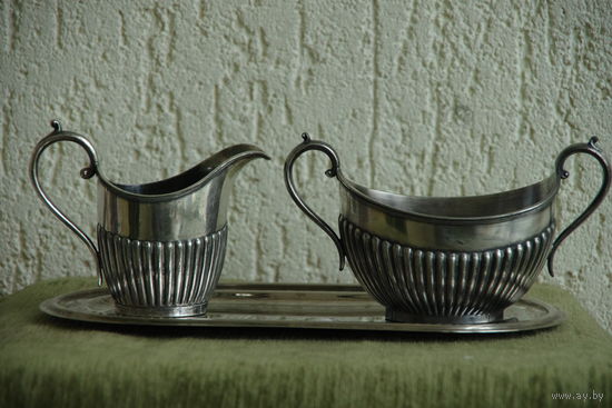 Сахарница + молочник + поднос ( серебрение )