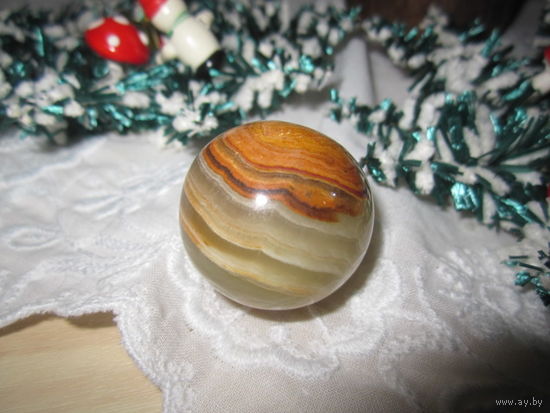 Шарик из оникса