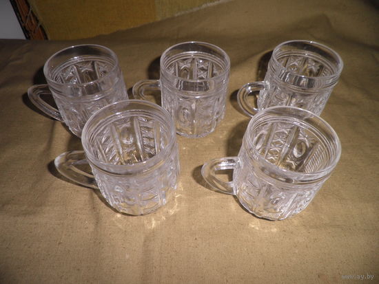 Бокалы пивные,хрустальные(0,250 л) 5 шт.из СССР.С рубля.
