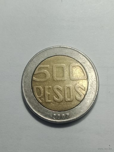 Колумбия 500 песо 2007 года .