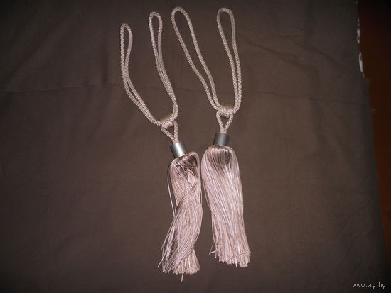 Кисти,темляки на знамя,флаги или портьеры.Новые!С рубля.