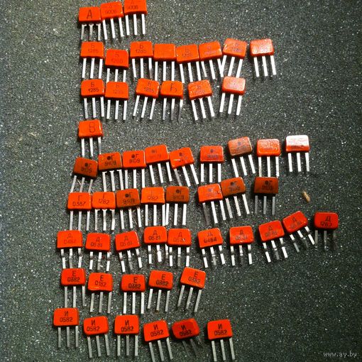 Транзистор КТ361 (А,Б,В,Г,Д,Е,И) новые и б/у (цена за 1шт)