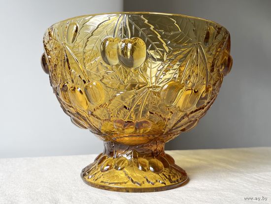 Ваза для фруктов Barolac вишни цветное стекло 18 х 23см