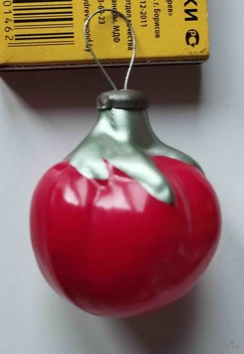 Елочная игрушка СССР. Помидор (Культигрушка Ленинград, каталог)