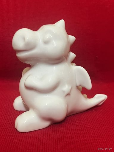 Статуэтка фарфоровая "Дракон" (дракоша) ДОБРУШ. АУКЦИОН не с рубля без МПЦ.