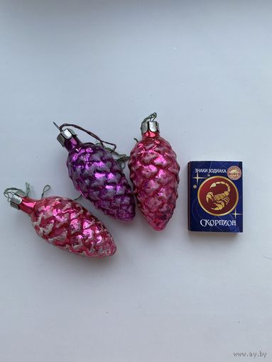 Елочные игрушки Шишки.