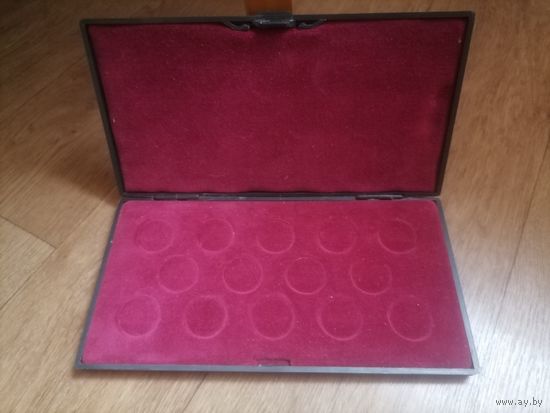 Коробка [бокс] пластик для юбилейных и памятных монет СССР 1965 - 1991 годов, на 14 монет.