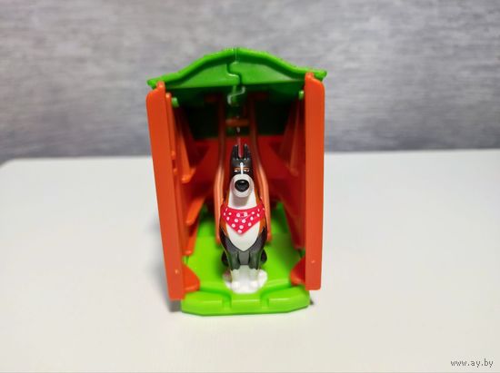Собака пес фигурка игрушка киндер kinder тайная жизнь домашних животных будка