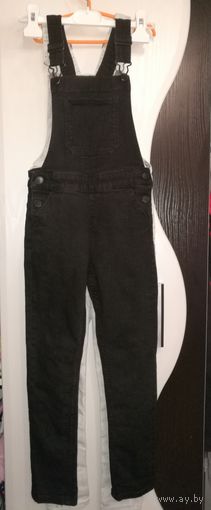 Джинсовый комбинезон M&S, 7-8 лет