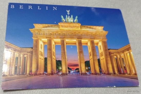 Посткроссинг. Открытка из Германии: Бранденбургские ворота, Берлин  (10х15). Прошла почту. Художественная марка, чёткий штемпель.