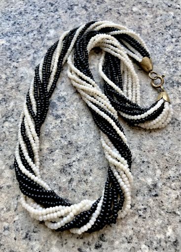 Ожерелье. Бусы