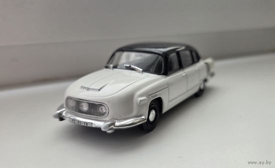 Модель автомобиля Татра-603 (made in P.R.C.)