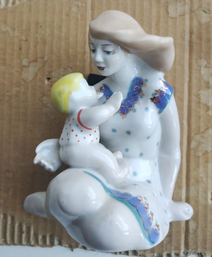 Материнство