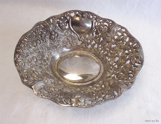 Конфетница Орешница 15 х 13 Серебрение 02