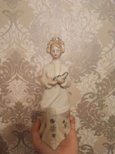 Статуэтка снегурочка