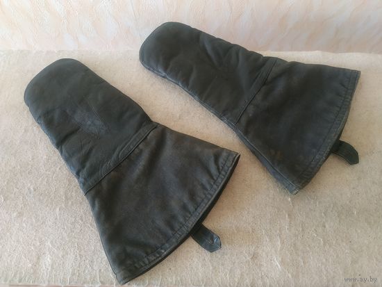 Мотоциклетные кожаные утепленные перчатки (краги). СССР, вторая половина прошлого века.