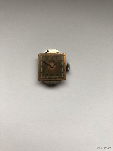 Часы старинные женские швейцарские