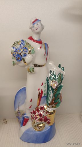 Статуэтка ЛФЗ ИФЗ, цветочница, автор Еропкина