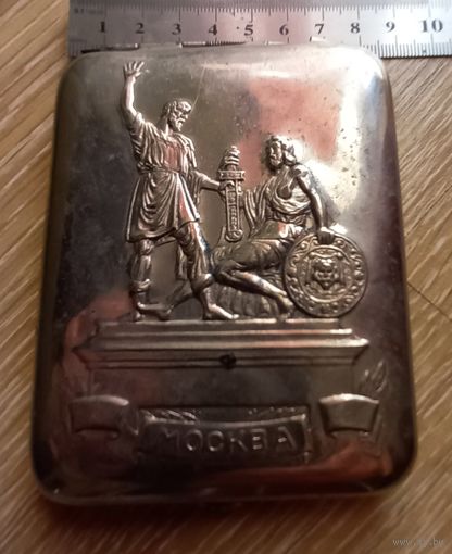 ПОРТСИГАР МИНИН И ПОЖАРСКИЙ (не магнитится)