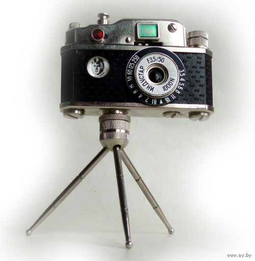 Зажигалка Фото-Молния Мини 1973 год СССР. Новая, в комплекте с паспортом. Зажигалка для разведчика с инструкцией. Есенин для отвлечения внимания.