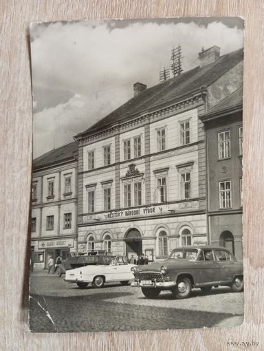 О-1. ПОДПИСАННАЯ ОТКРЫТКА. ЧЕХОСЛОВАКИЯ. СОКОЛОВ. АВТОМОБИЛИ.