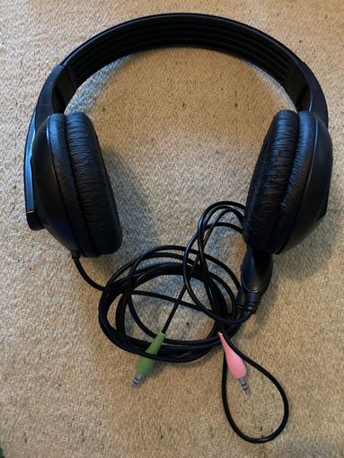 Наушники проводные SVEN с микрофоном и переходником на USB