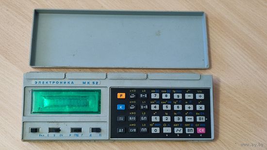 Калькулятор Электроника МК-52