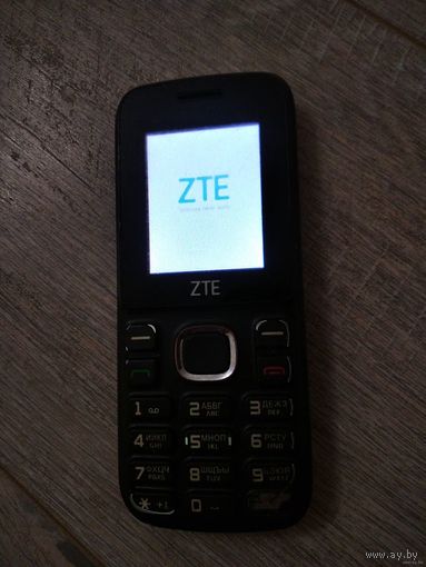 Телефон ZTE