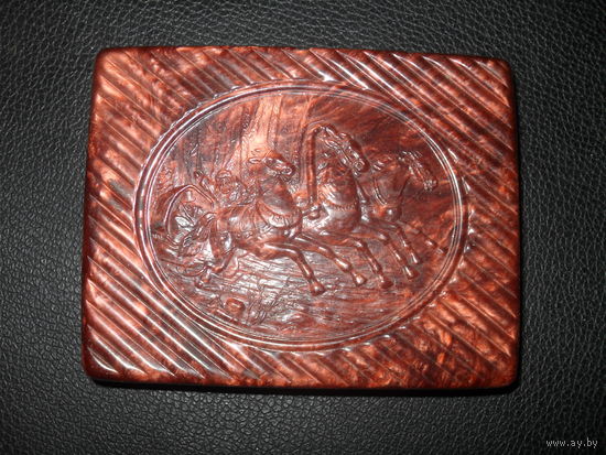 Советский портсигар " ТРОЙКА", целлулоид.