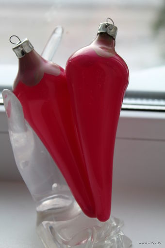 Винтажные стеклянные игрушки "Перчики" не частые