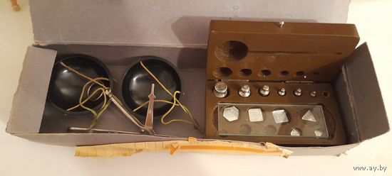 Весы, всё как на фото.