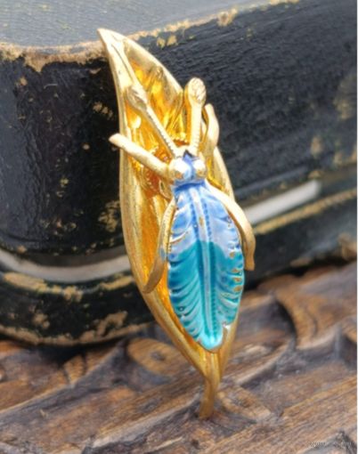 Винтажная брошь. Чехословакия.