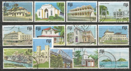 Фиджи. Архитектура и пейзажи страны. 1979г. 13 марок..