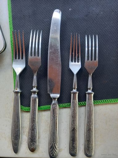 Вилки и нож СССР