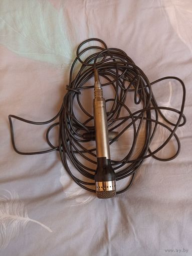 Винтажный рабочий студийный микрофон TESLA