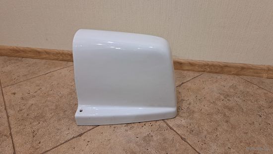 Полупьедестал к умывальнику Villeroy & Boch высота 35 см., ширина вверху 28 см., глубина 29 см.