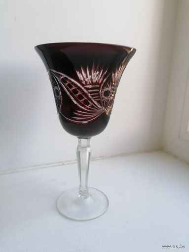 Бокал Марганцевое стекло