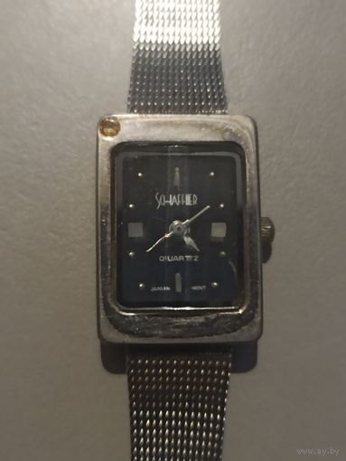 Часы женские  кварцевые марки Shaffer , элегантный дизайн.